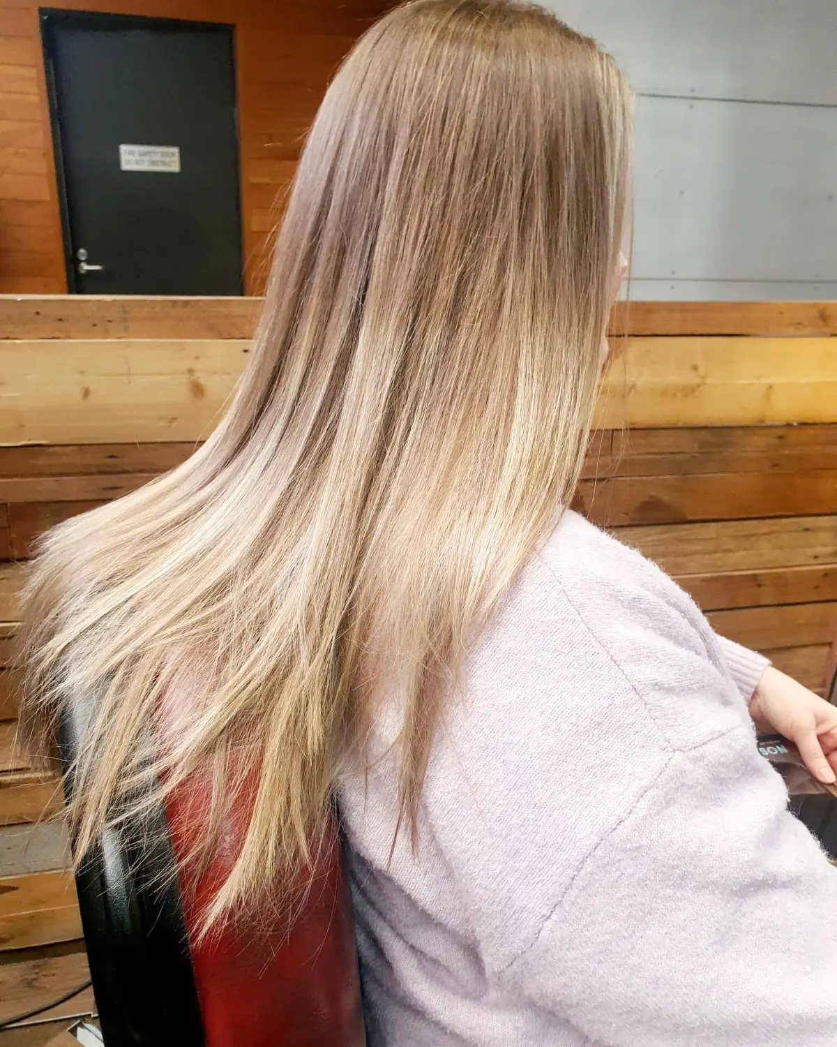 Blonde hair colour result at Tapper Don Barbershop in Rosebery
